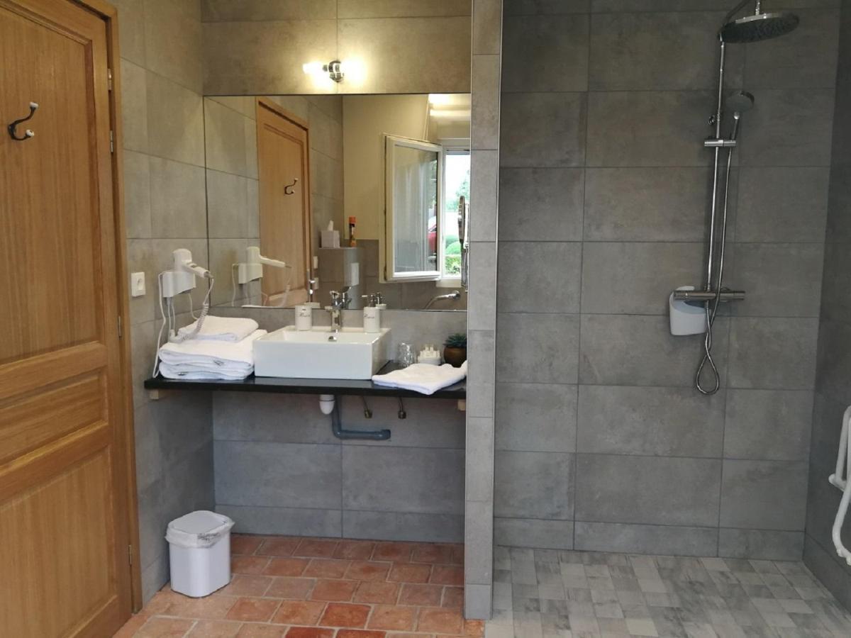 Auberge Du Vieux Tour Le Manoir Canapville  Eksteriør bilde